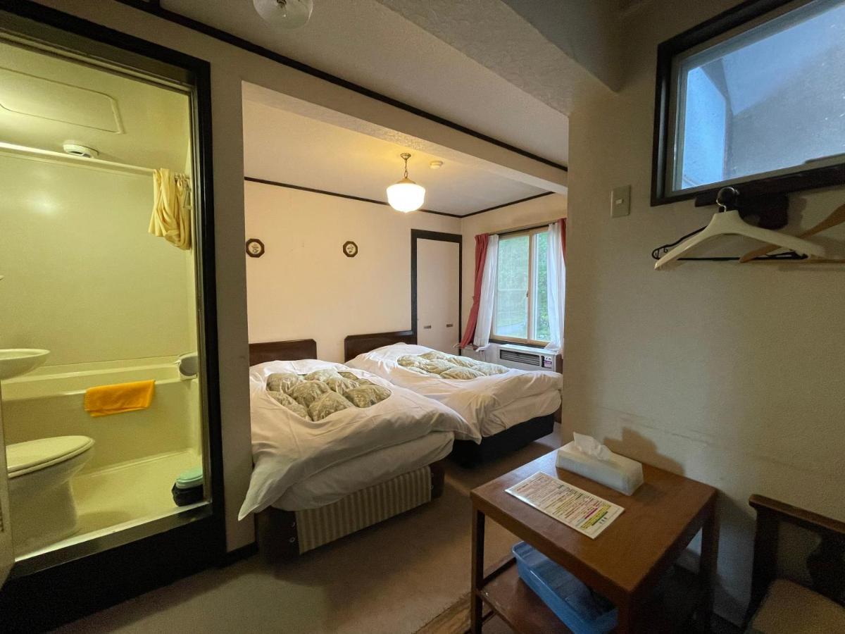Hotel Sejour Mint In Hakuba Exteriör bild