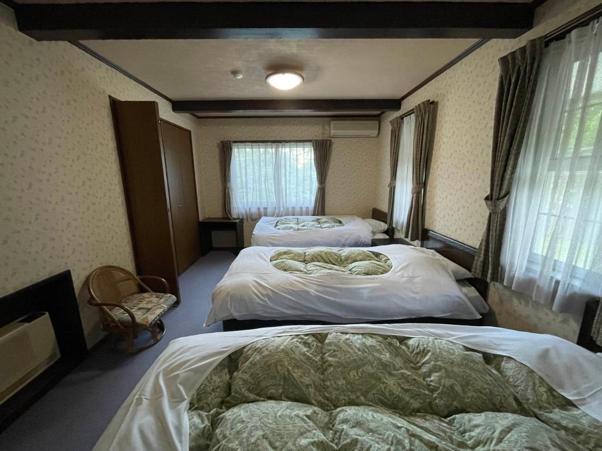 Hotel Sejour Mint In Hakuba Exteriör bild