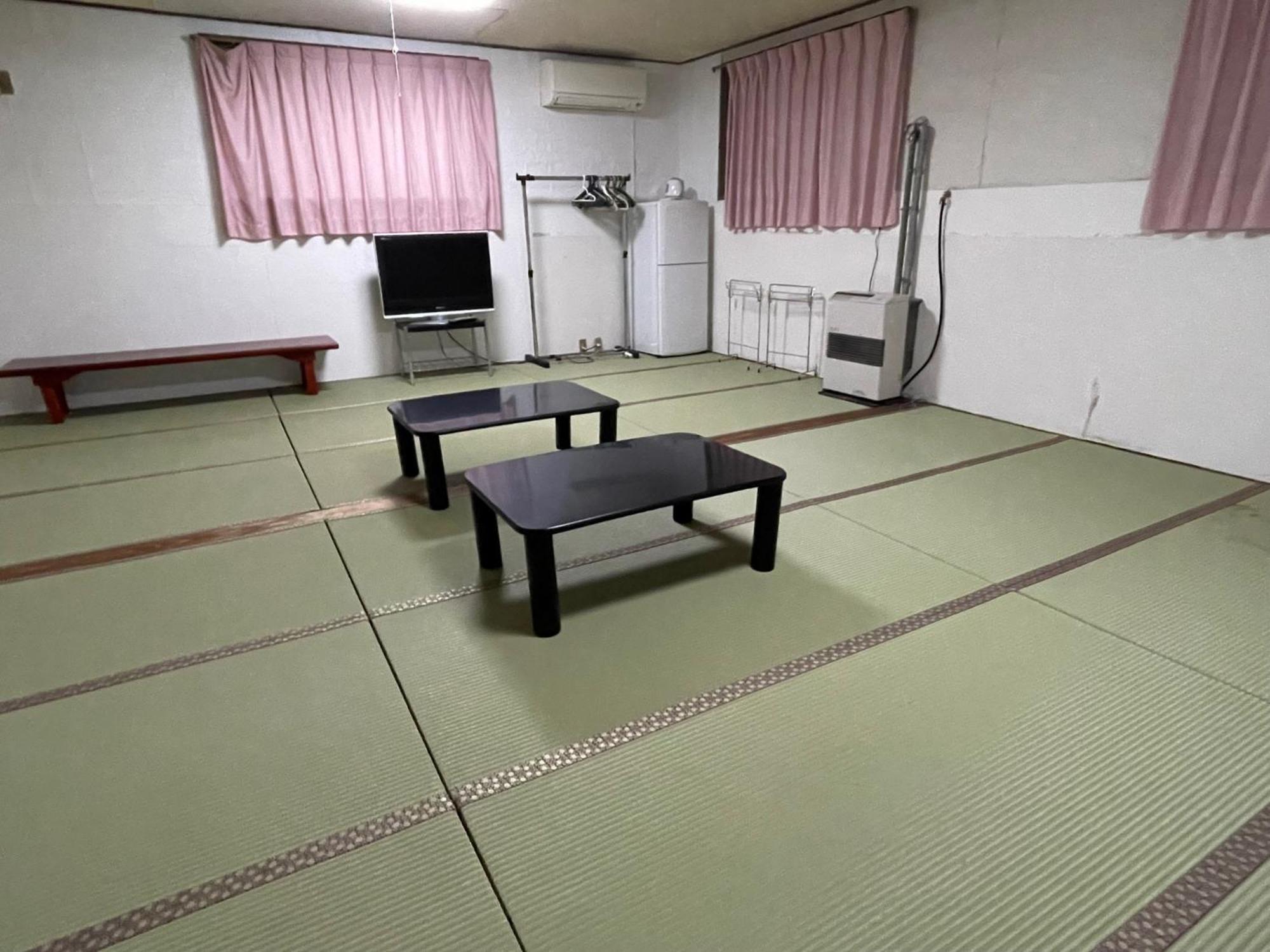 Hotel Sejour Mint In Hakuba Exteriör bild